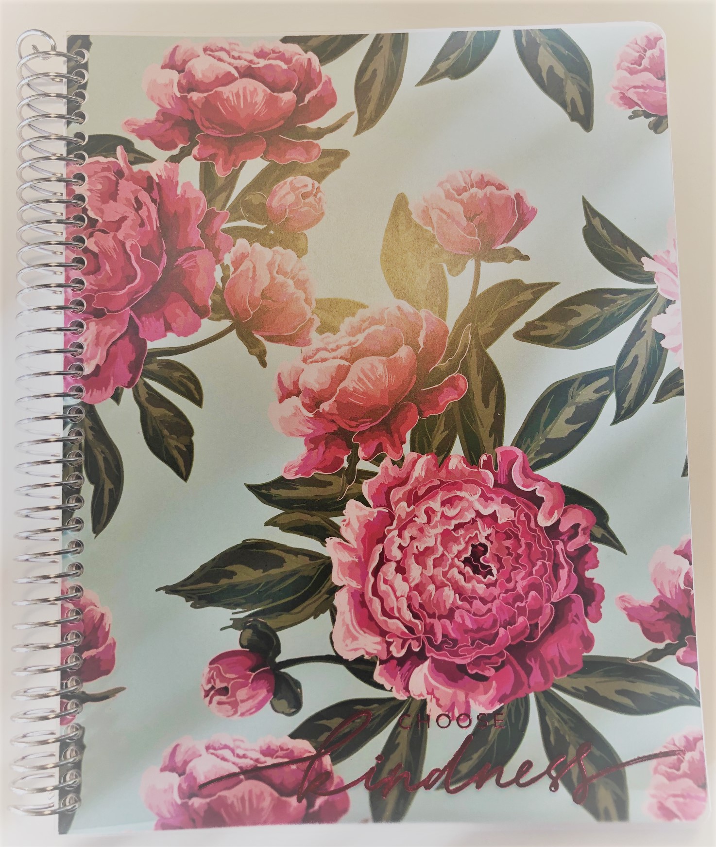Cover: Softcover with Foil Stamped Poly Overlay<br>Binding: Metal spiral